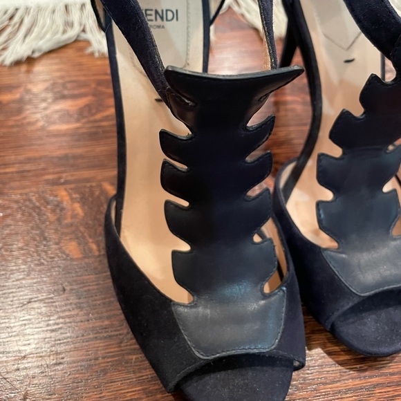 Navy Fendi Heels - Picture 5 of 5